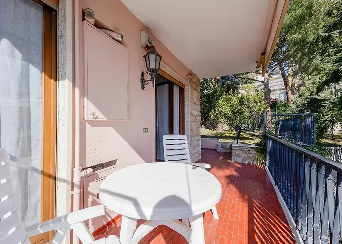 公寓 Lemon Tree - Garden, Sea View, Wifi 圣雷默